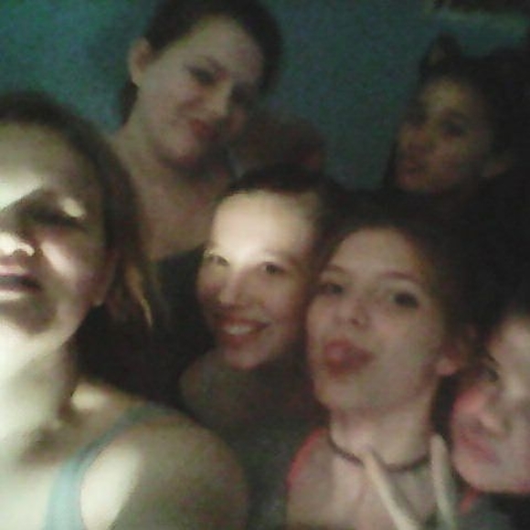 Meet your Posher, Autumn - Picture 1 of 1